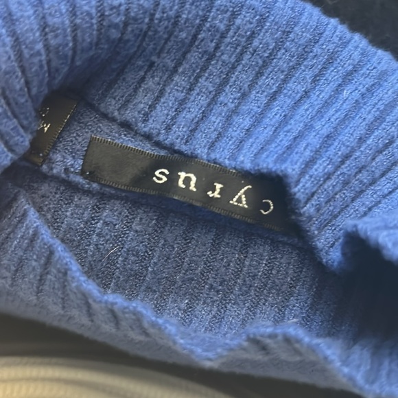 Cyrus Turtleneck Sweater Size small Women’s blue Pullover - Picture 7 of 7